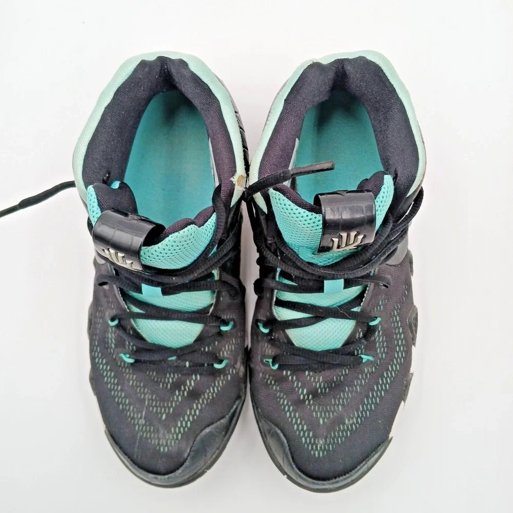 Youths‎ Nike Kyrie Irving 4 'Tiffany' Aqua Blue GS Sneakers AA2897-002 Size 7Y